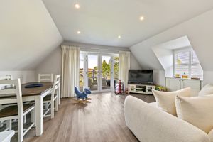 Living Room- click for photo gallery